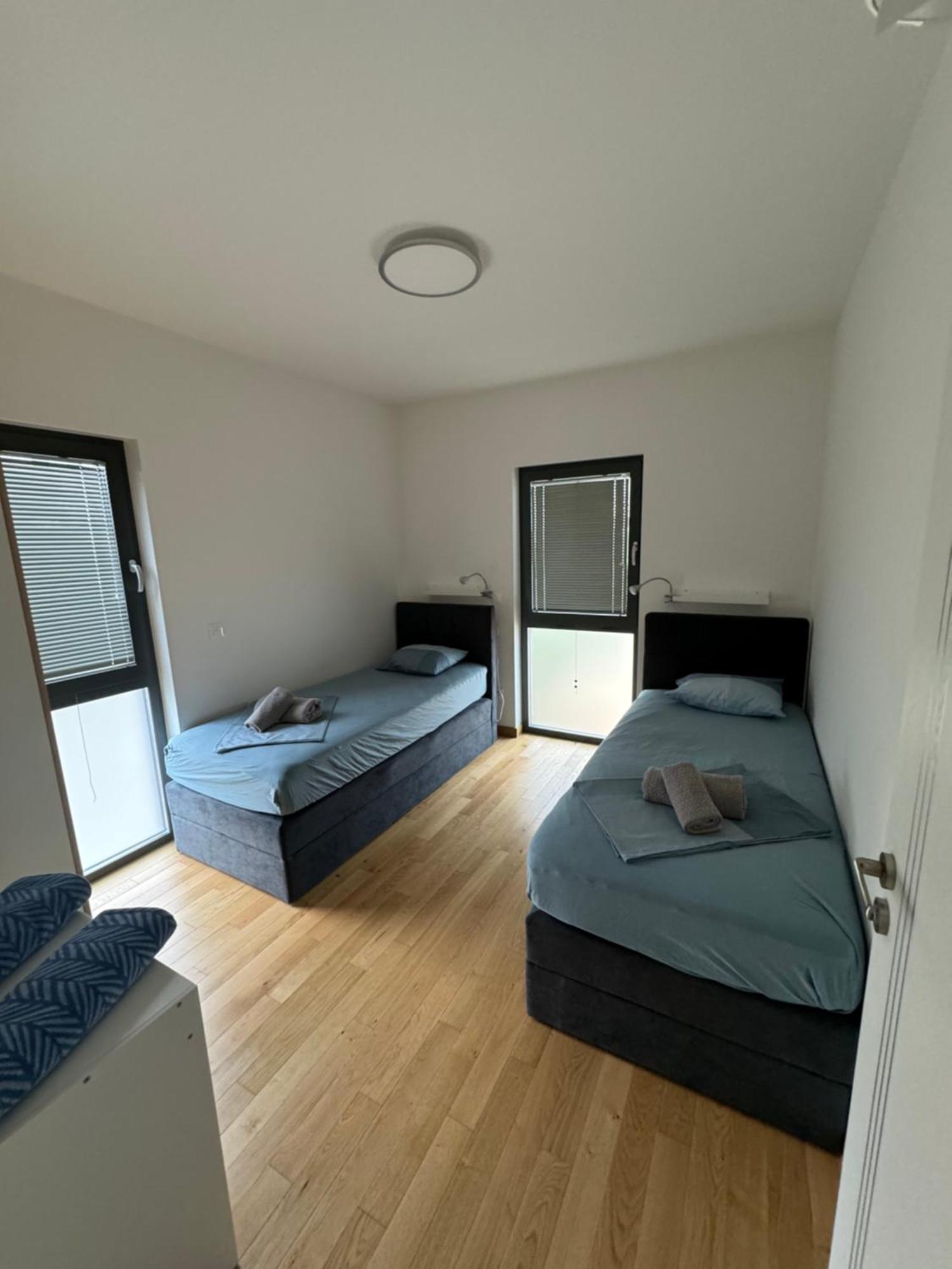 Dvj Apartments บีโอกราดนาโมรู ภายนอก รูปภาพ